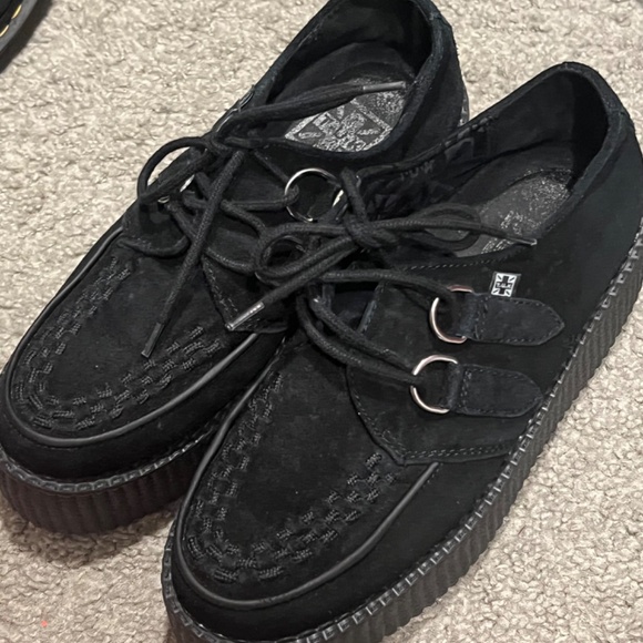 Tuk Velvet Mondo Creeper - Picture 3 of 5